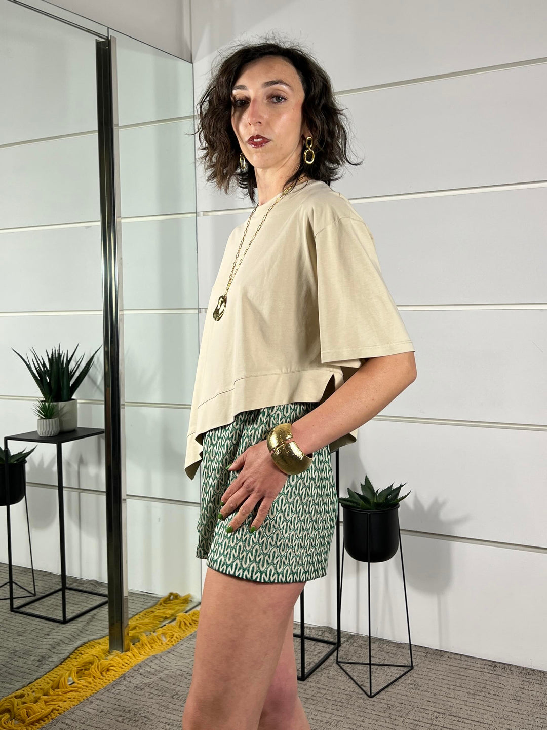 t-shirt  asimmetricaverde UAB0281BEIGE 06/1 VICOLO