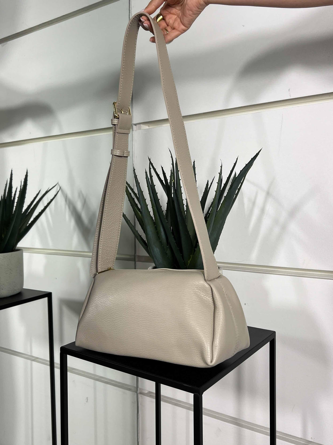borsa in pelle con tracolla regolabile marmo DO-B0163MARMO FEMME CAFE SELECTION