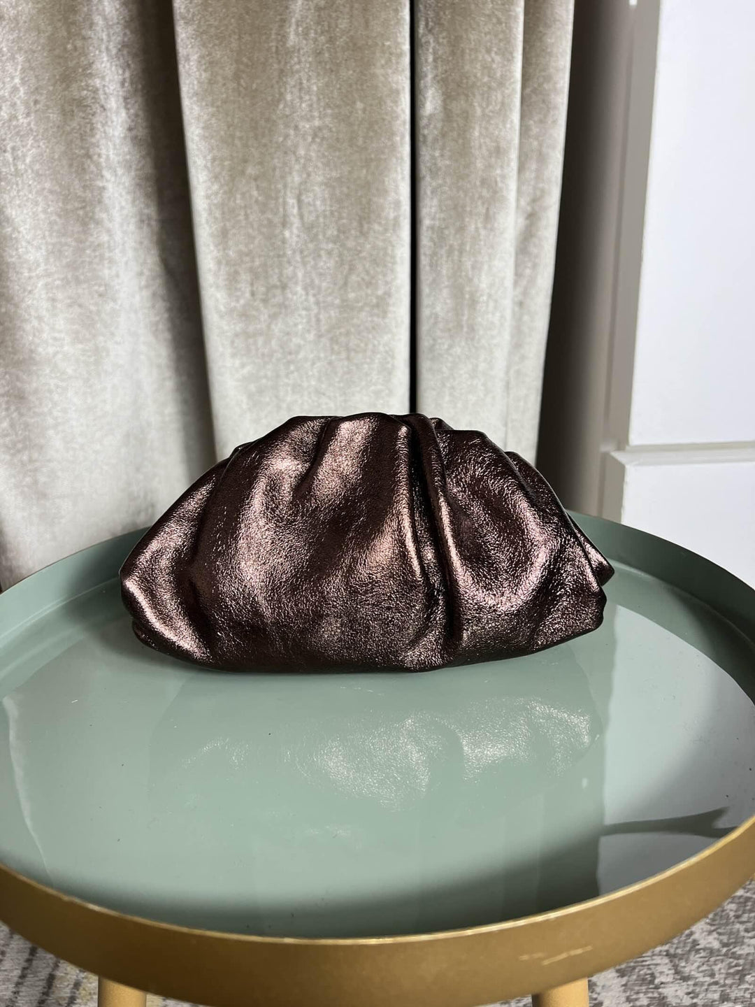 borsa clutch testa di moro metallizzata con tracolla a catena 5596015 TESTA DI MORO FEMME CAFE SELECTION