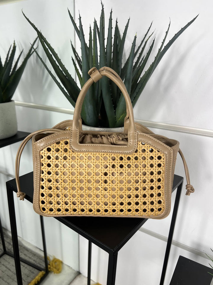 borsa a intreccio con inserti in ecopelle beige e tracolla FF27482BEIGE FEMME CAFE SELECTION