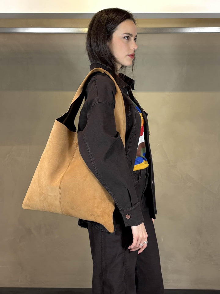 borsa a sacca in suede cuoio 8B0321L153B878 PATRIZIA PEPE PREVIEW