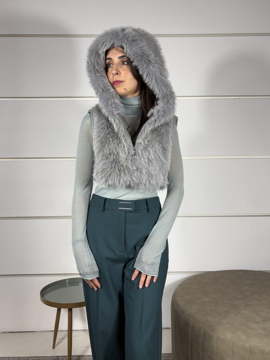 GILET MORBIDO CON CAPPUCCIO COLORE GRIGIO 2F0095E077S746 PATRIZIA PEPE