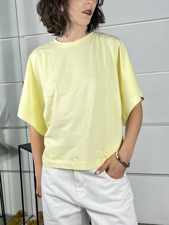 t-shirt gialla con manica corta a pipistrello 12006GIALLO SUSY MIX