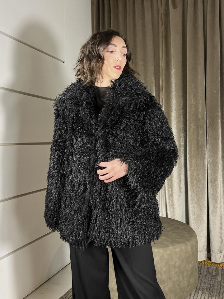 eco pelliccia mongolia over con nera KMA-P133NERO HAVE ONE