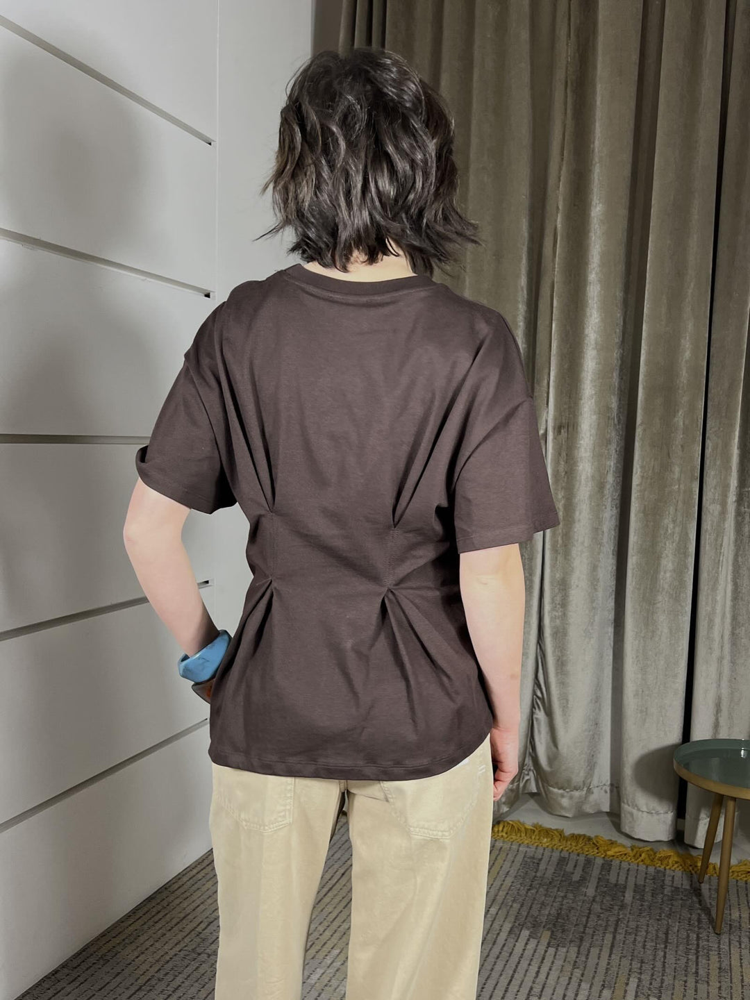 t-shirt cioccolato ripresa in vita UAB0020CIOCCOLATO VICOLO