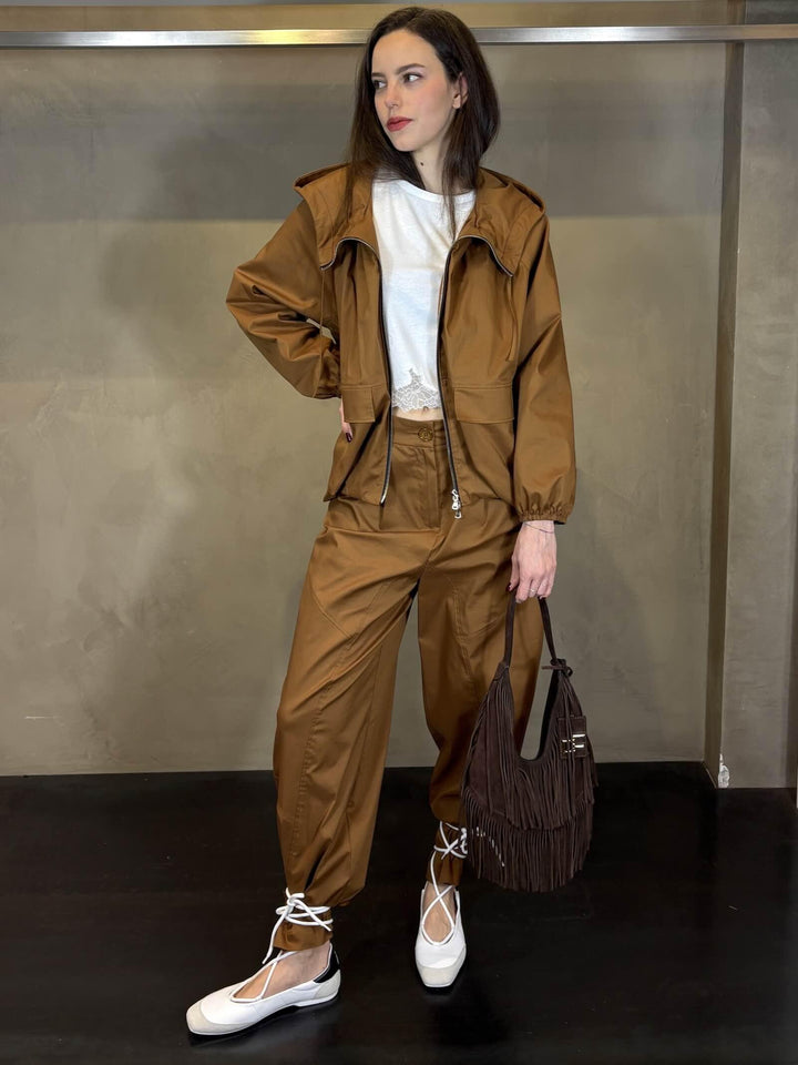 giubbotto effetto bomber in nylon caramello SEDO0538 CARLA G