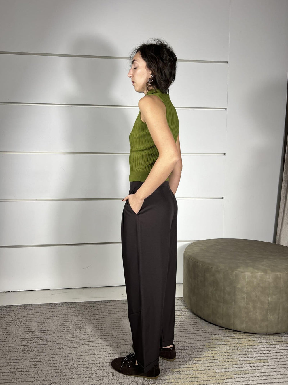 pantalone carrot con pinces moro TF0688MORO VICOLO