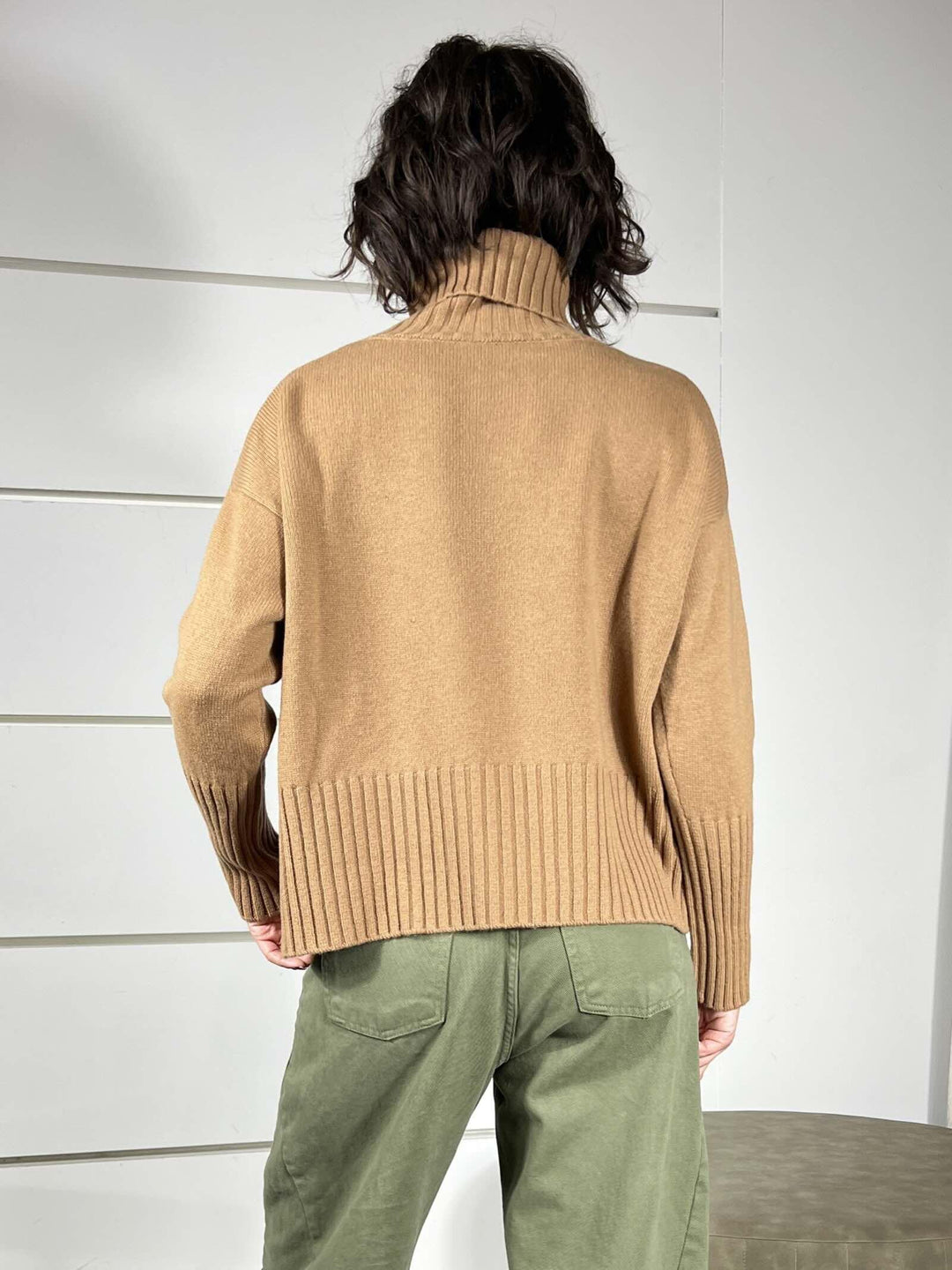 maglione collo alto con coste 100%lana cammello WL938-7AI25CAMMELLO TENSIONE IN