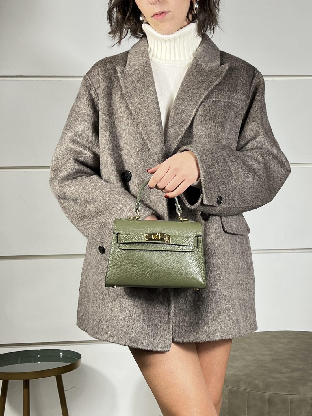 borsa piccola a mano con tracolla regOlabile verde militare in pelle 2666920VERDE MILITARE FEMME CAFE SELECTION