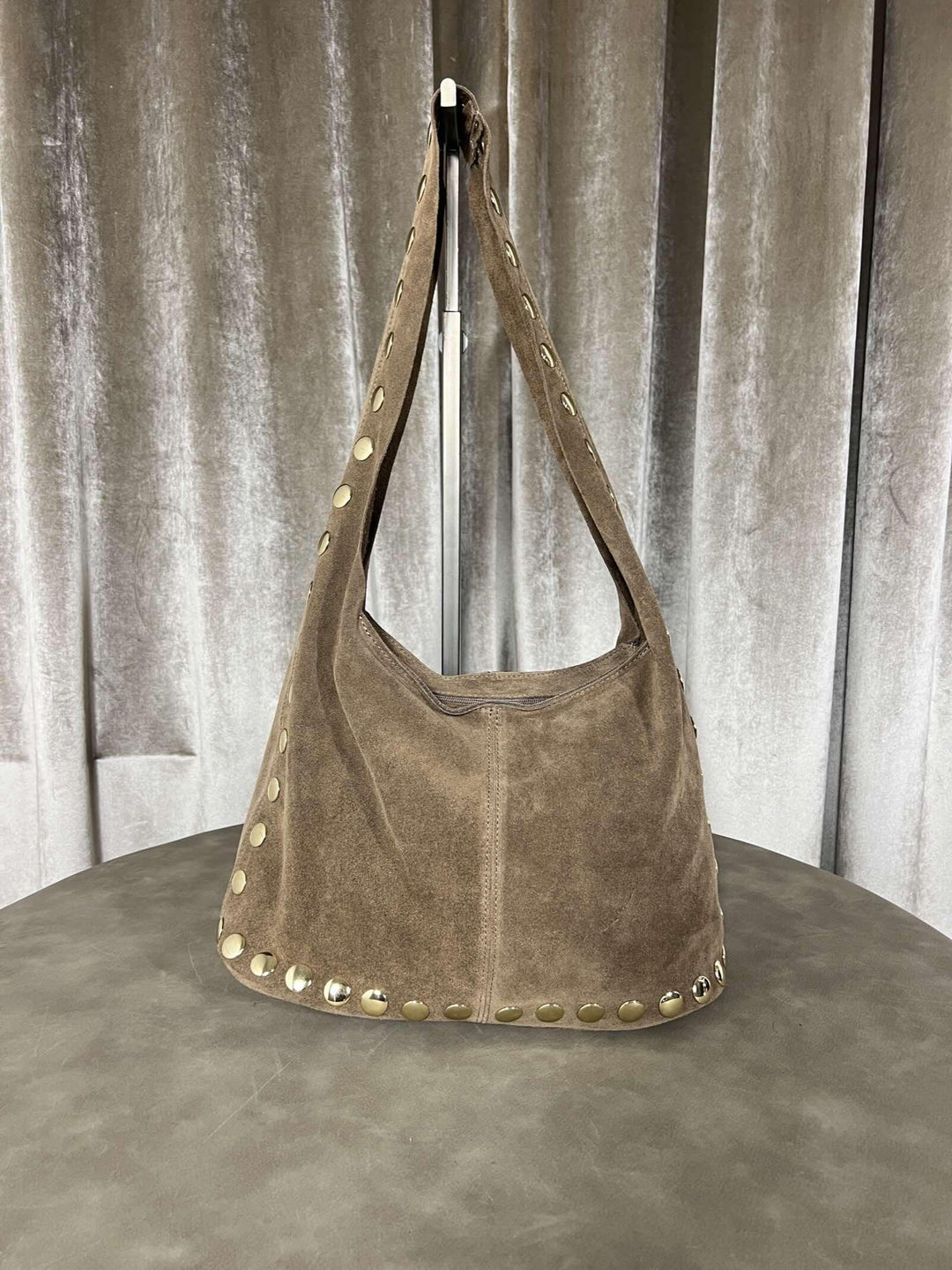 borsa in camoscio con borchie chiusura con zip tortora 268428TORTORA FEMME CAFE SELECTION