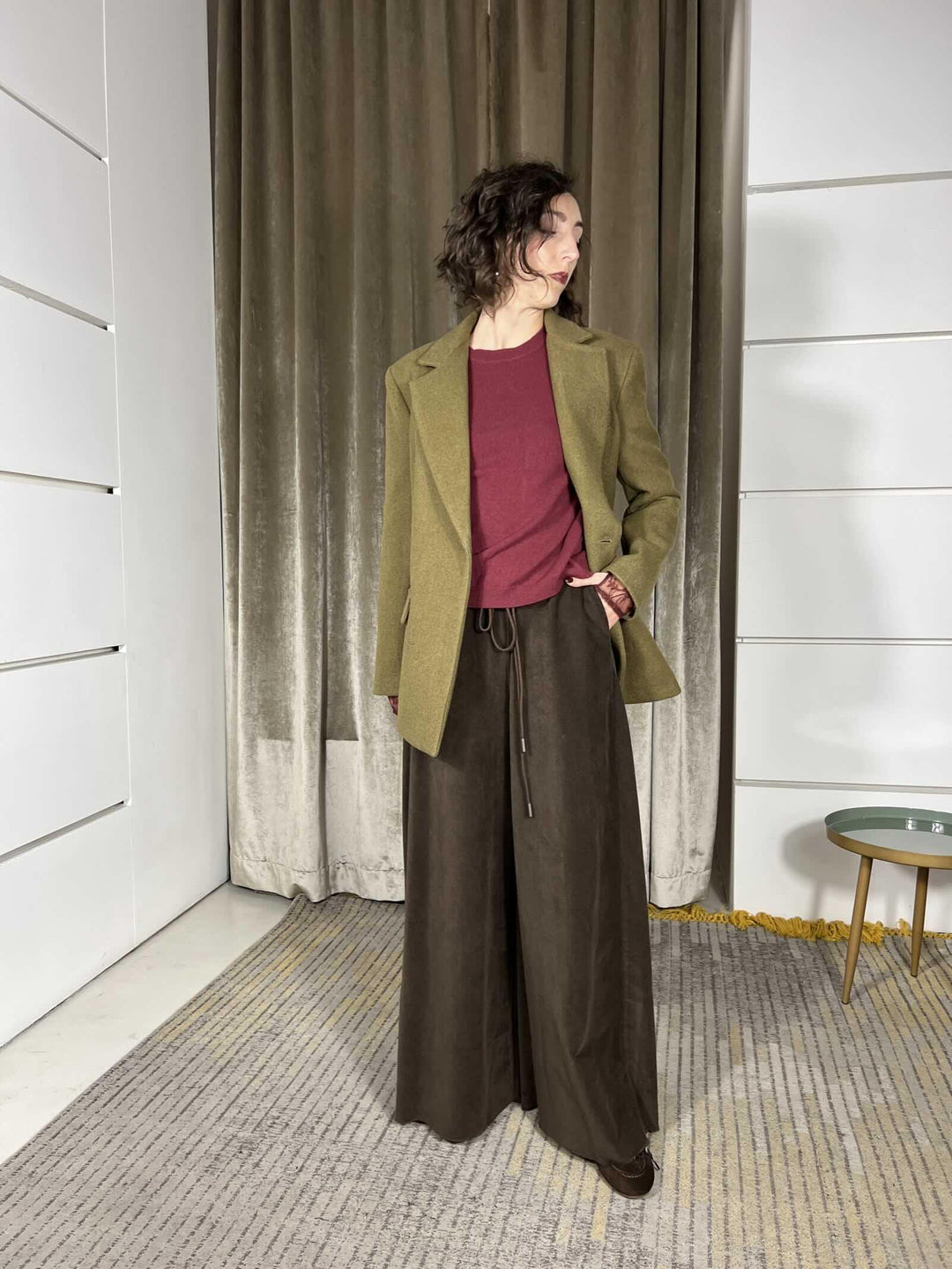 pantalone a palazzo in velluto con elastico e coulisse in vita moro R01L0853MORO PHILIA LOFT