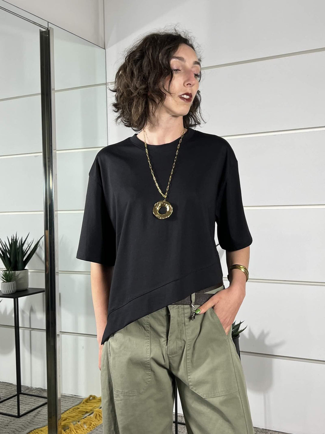 t-shirt girocollo nera nero UAB0281NERO 99 VICOLO