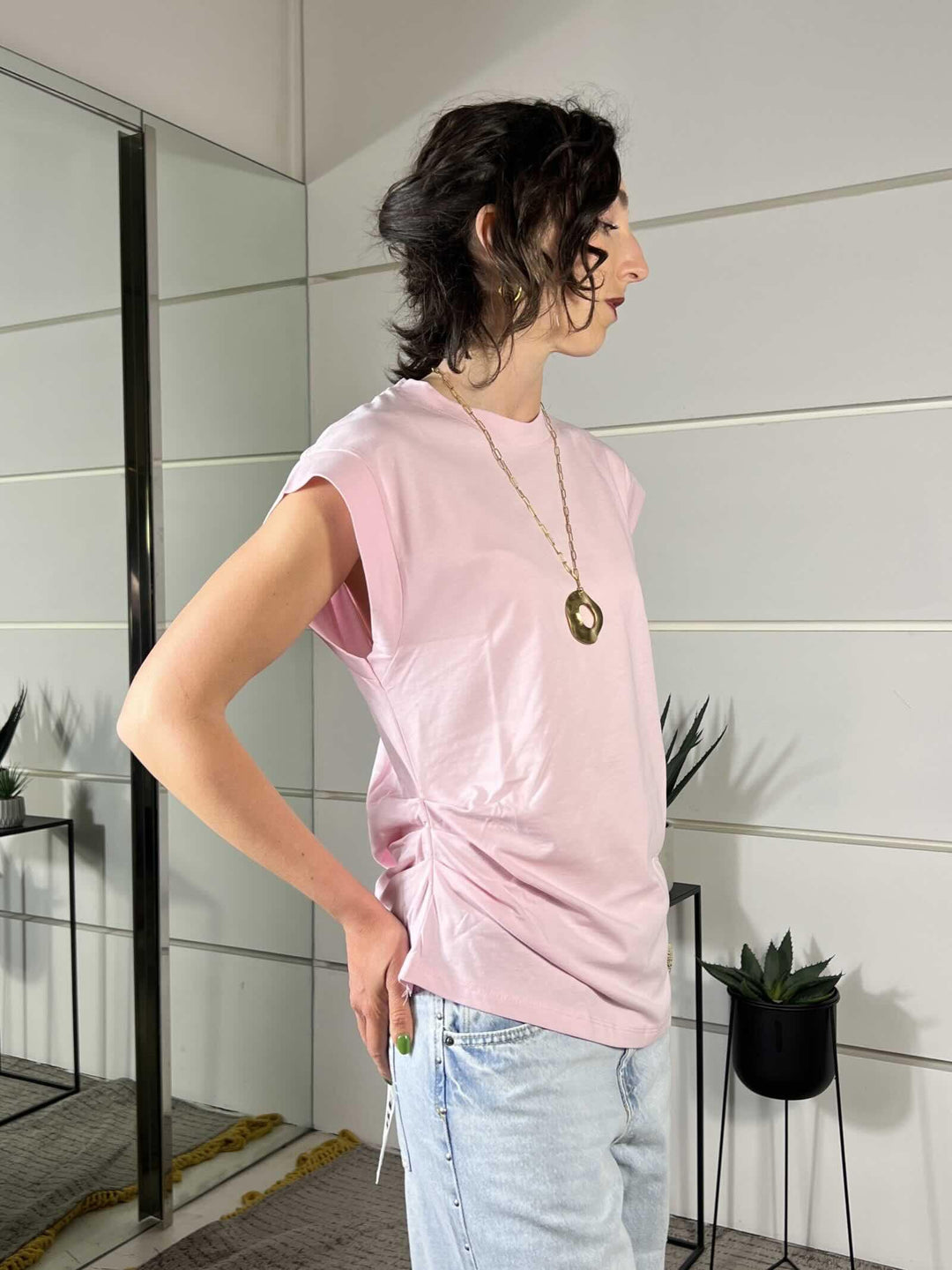 t-shirt smanicata con arricciatura a latorosa 12111ROSA SUSY MIX