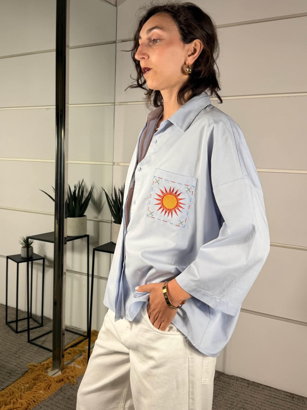 camicia con ricami celeste WM2719CELESTE SPICY CAFE