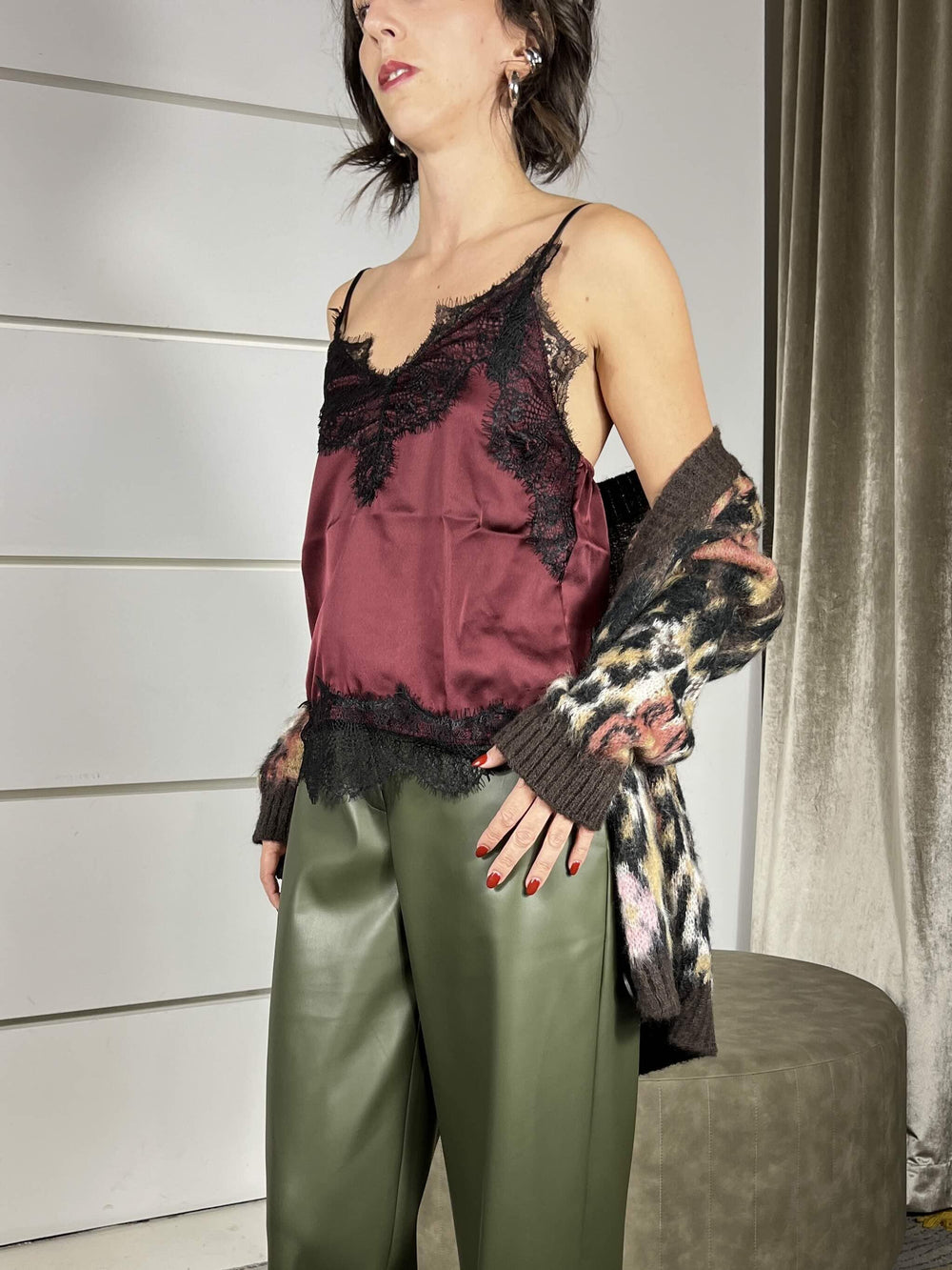 top vino satin con pizzo nero R703VINO SUSY MIX