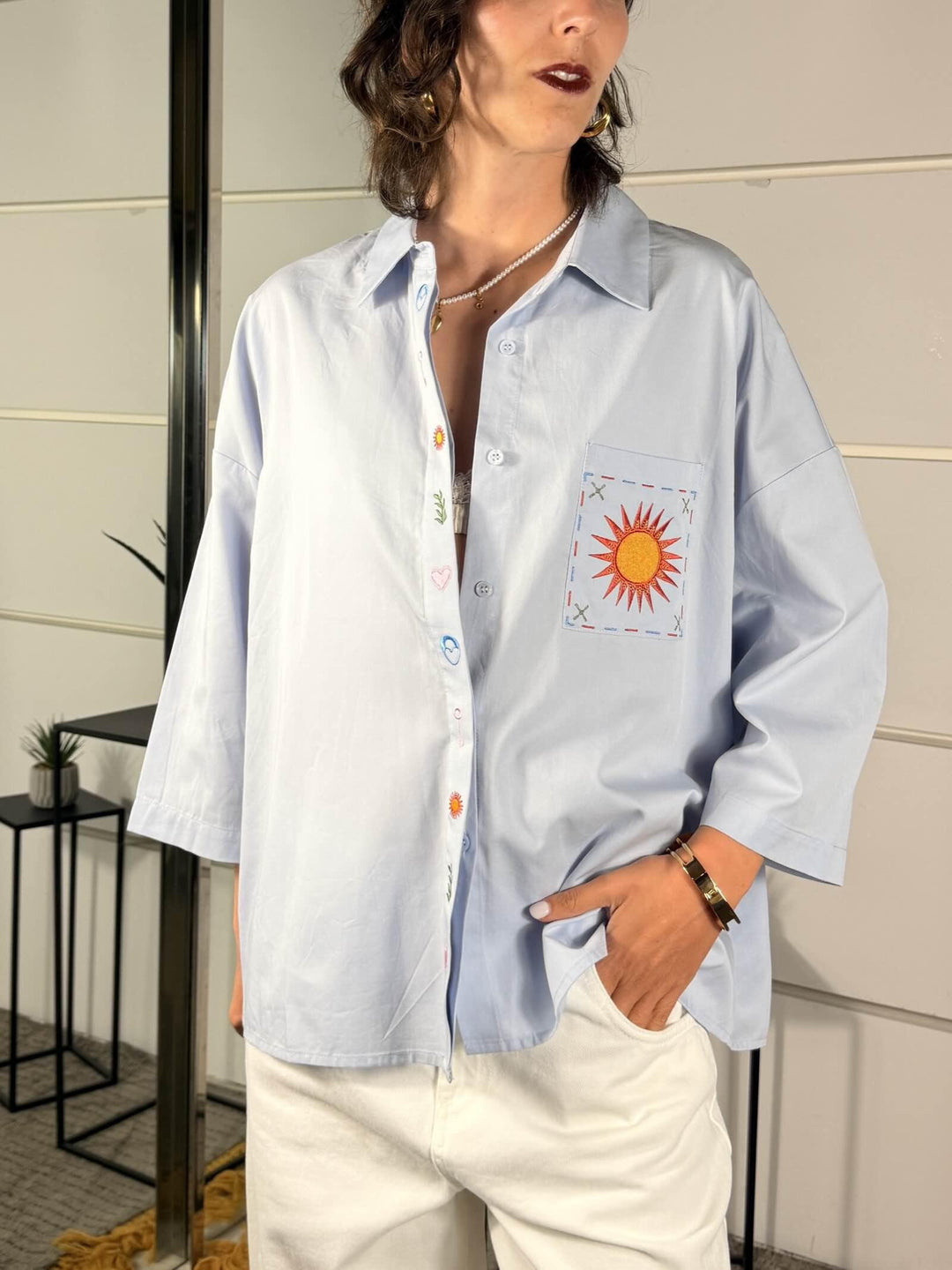 camicia con ricami celeste WM2719CELESTE SPICY CAFE