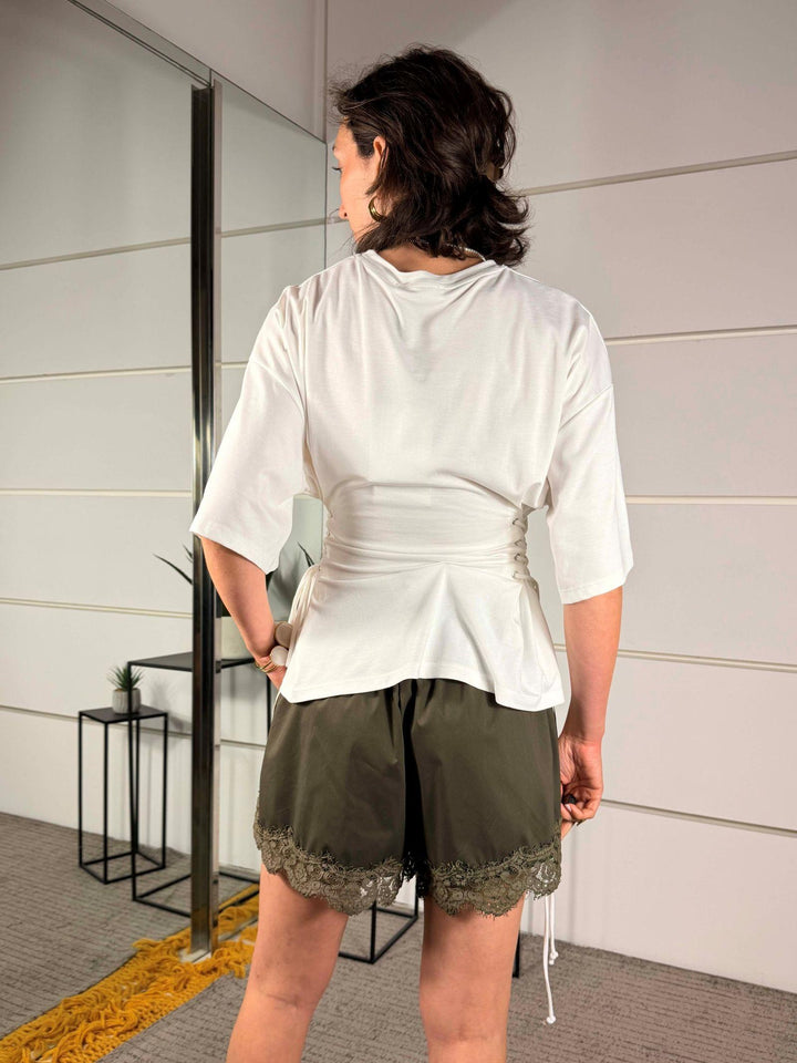 t-shirt bianca spalla scesa con laccetto in entrambi i fianchi effetto corsetto LD5296PANNA LUMINA