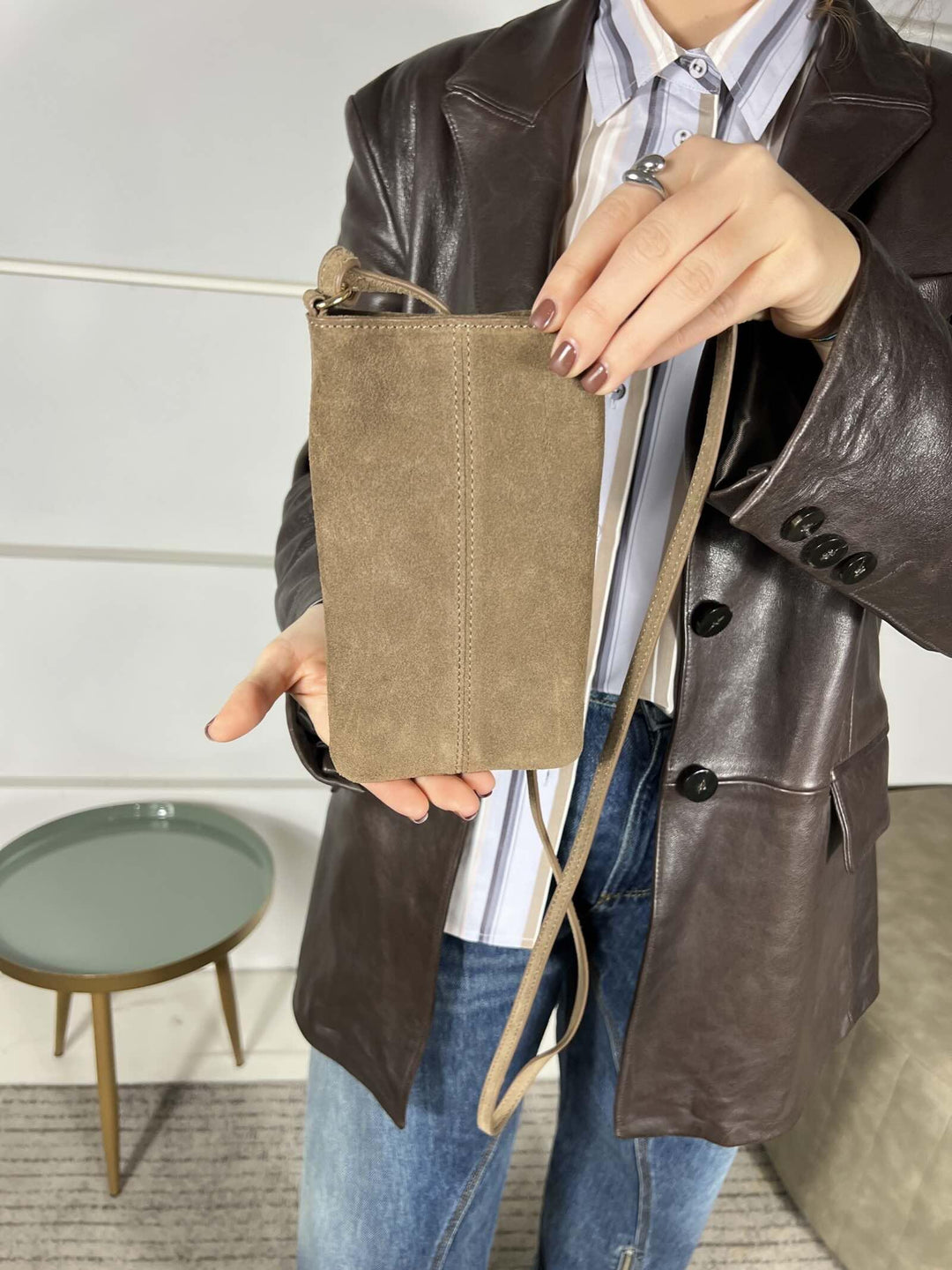 portacellulare tortora in camoscio con logo BO0411035 SEVENTY