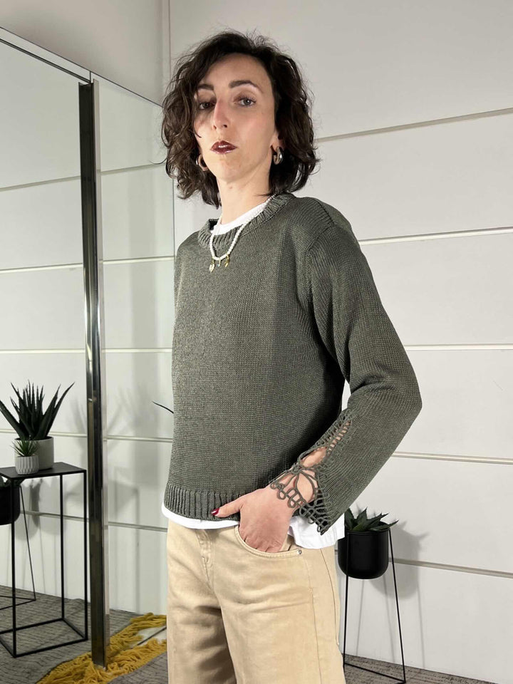 maglia paricollo cmilitare on dettaglio lavorazione nella manica D90167MILITARE TENSIONE IN