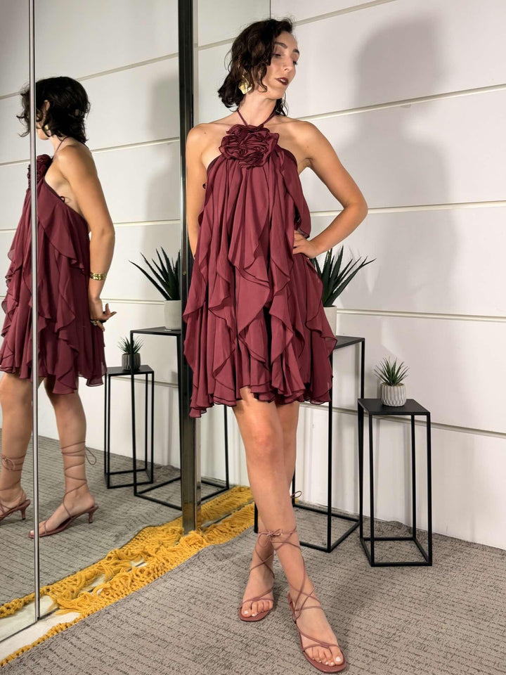 abito corto bordeaux a balze con fiore applicato sullo scollo AGEVLWU1380 IMPERIAL