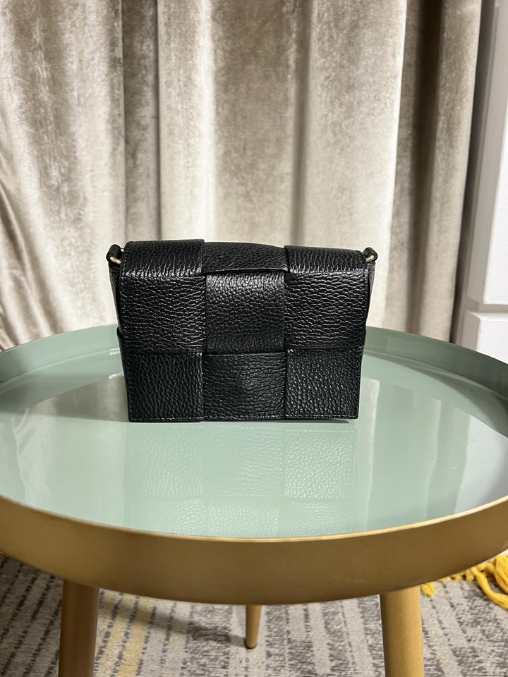 BORSA NERA IN PELLE A INTRECCIO CON TRACOLLA 249215NERO FEMME CAFE SELECTION