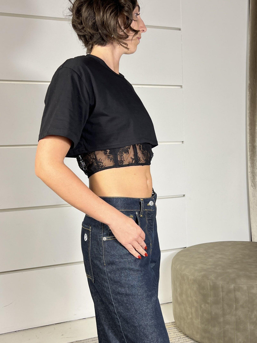 T-SHIRT NERA CROP CON TOP IN PIZZO  RMA-P026NERO HAVE ONE
