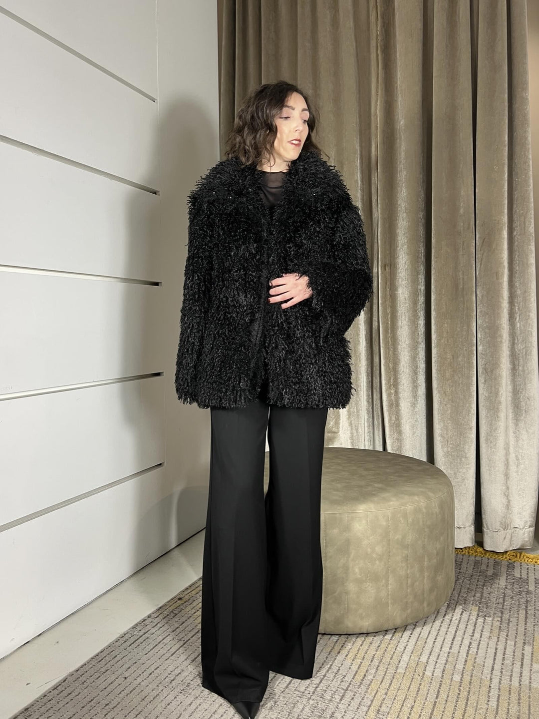 eco pelliccia mongolia over con nera KMA-P133NERO HAVE ONE