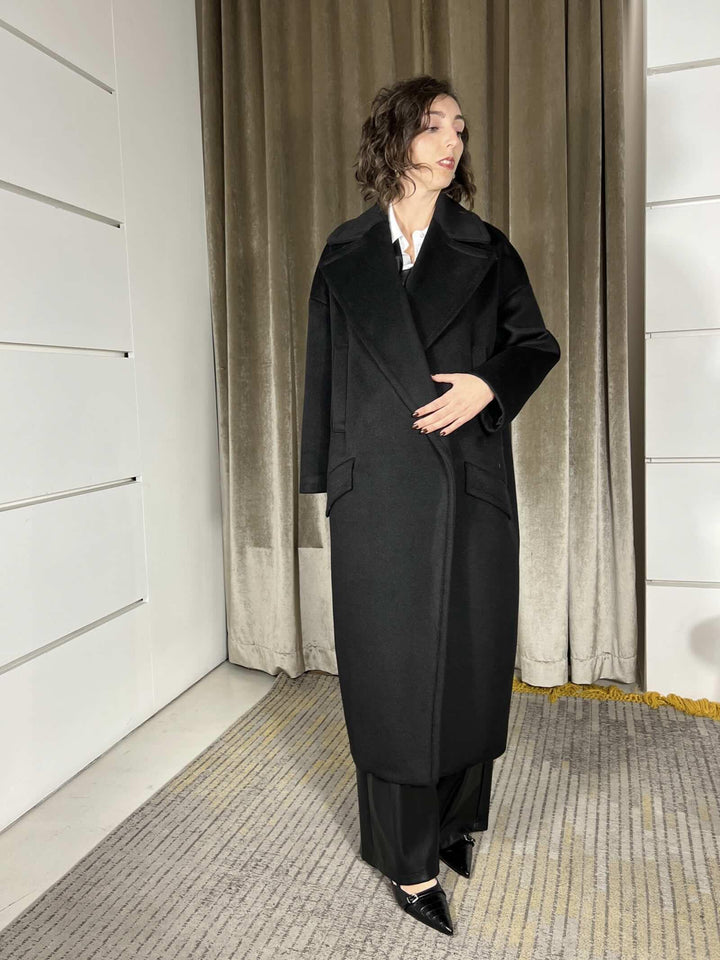 cappotto nero over KG26KLY1900 IMPERIAL