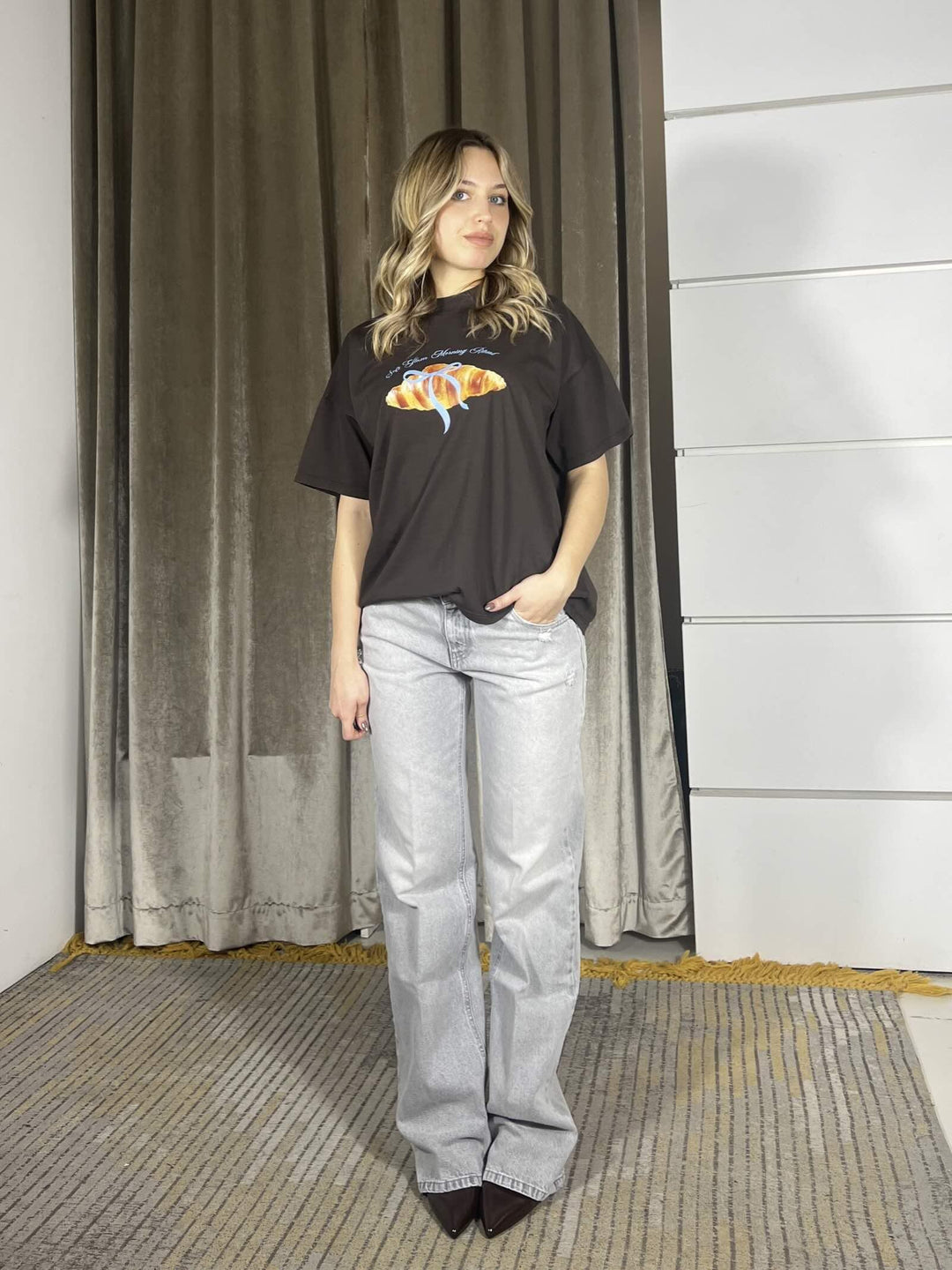 t-shirt vicolo girocollo manica corta con soft glam morning ritual RAB0188MORO VICOLO
