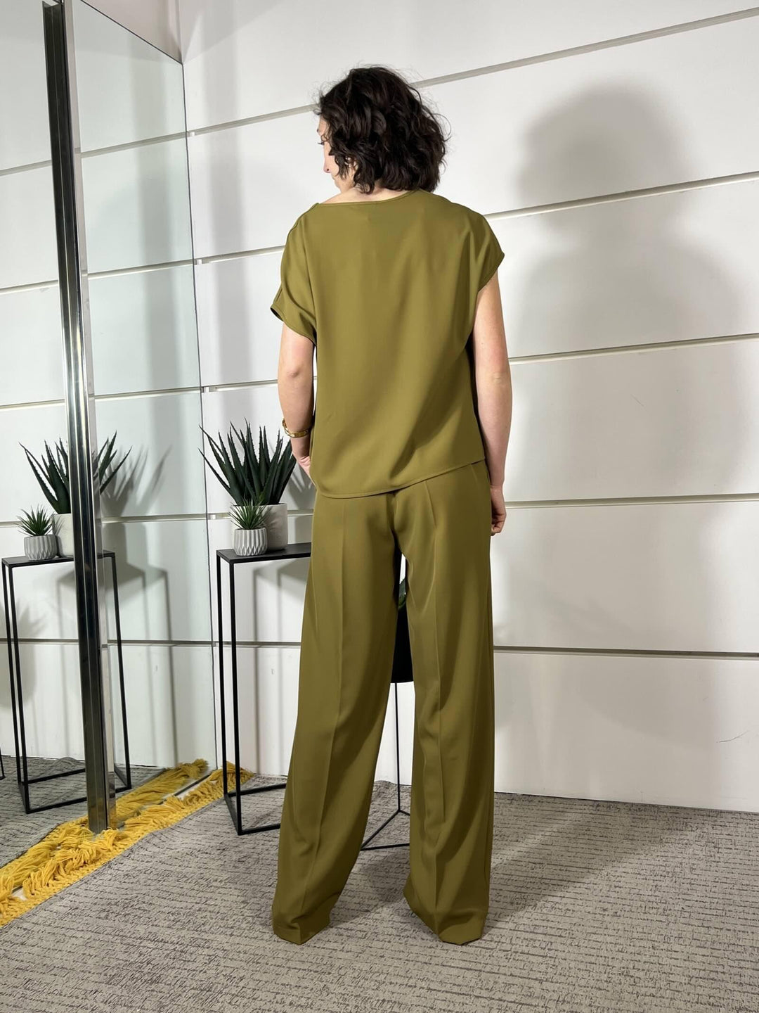 completoverde oliva blusa scollo a v e pantalone 30621VERDE OLIVA SUSY MIX