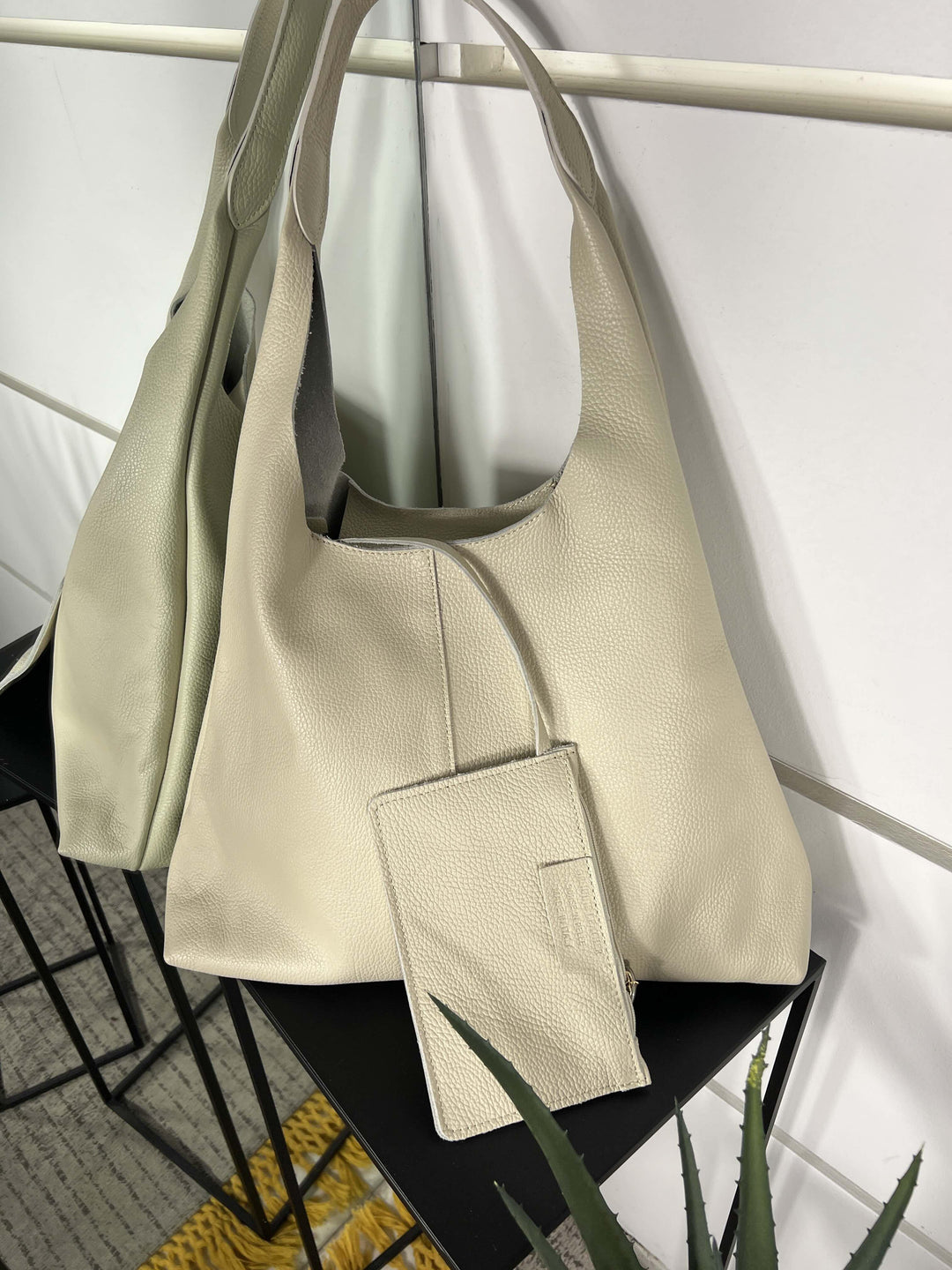 borsa in pelle a spalla beige DO-B0124BEIGE FEMME CAFE SELECTION