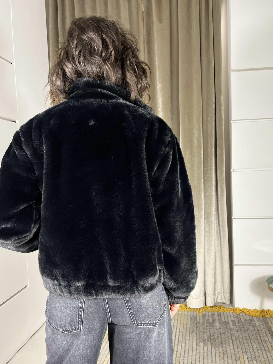 bomber a ecopelliccia nero KDY-P122NERO HAVE ONE