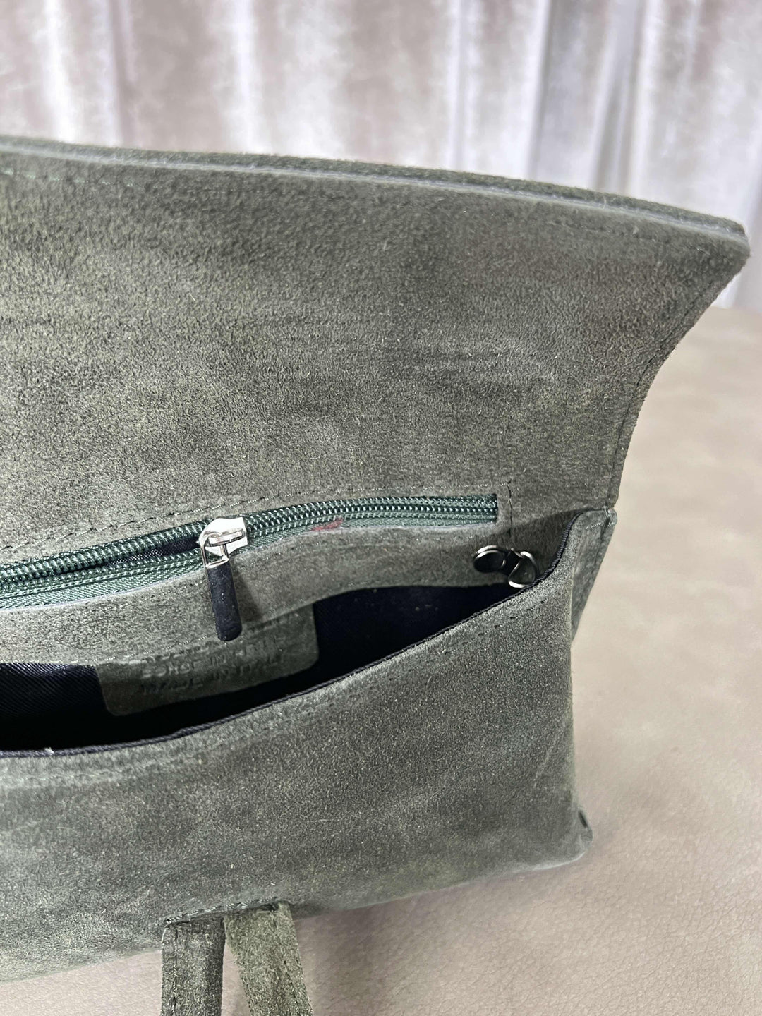 BORSA A NODO IN CAMOSCIO VERDE 200415VERDE FEMME CAFE SELECTION