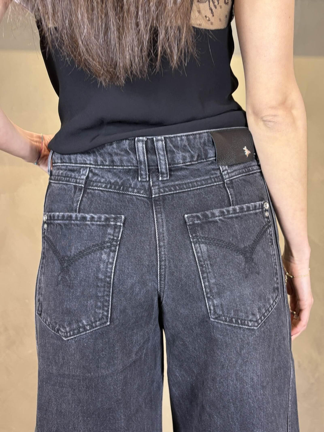jeans ampi con pince al ginocchio neri 8P0773D1WZNK481 PATRIZIA PEPE PREVIEW