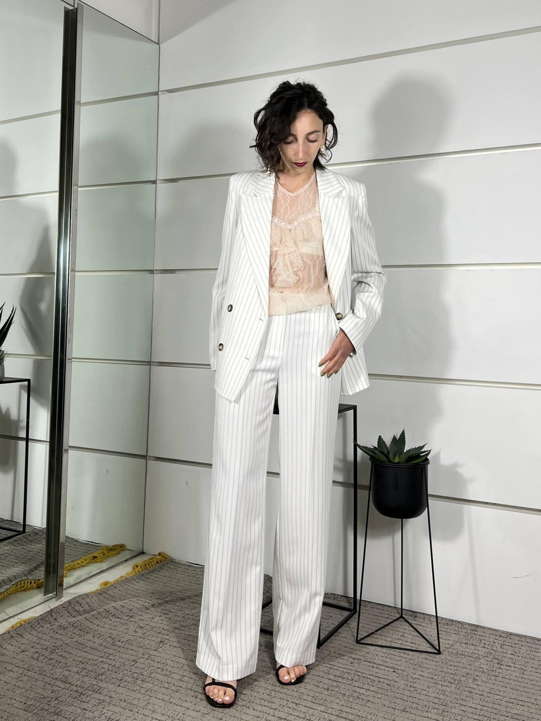 pantalone gessato a palazzo burro TAB1051BURRO 04 VICOLO