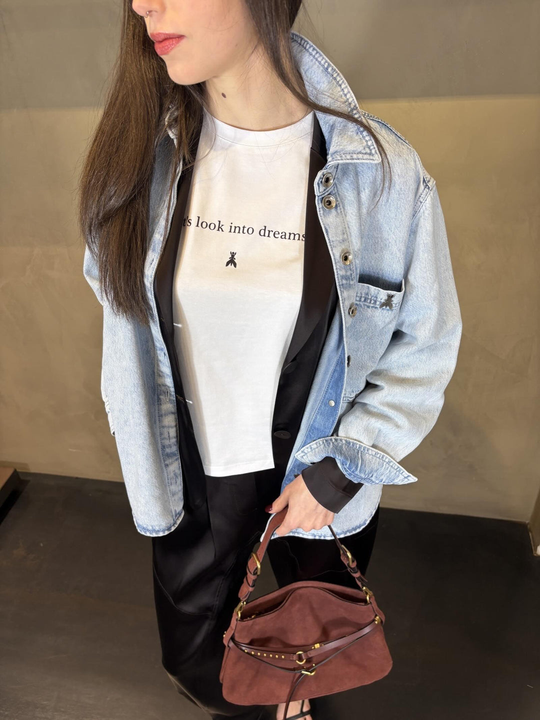 t-shirt bianca con scritta nera 8M1800J061W103 PATRIZIA PEPE PREVIEW