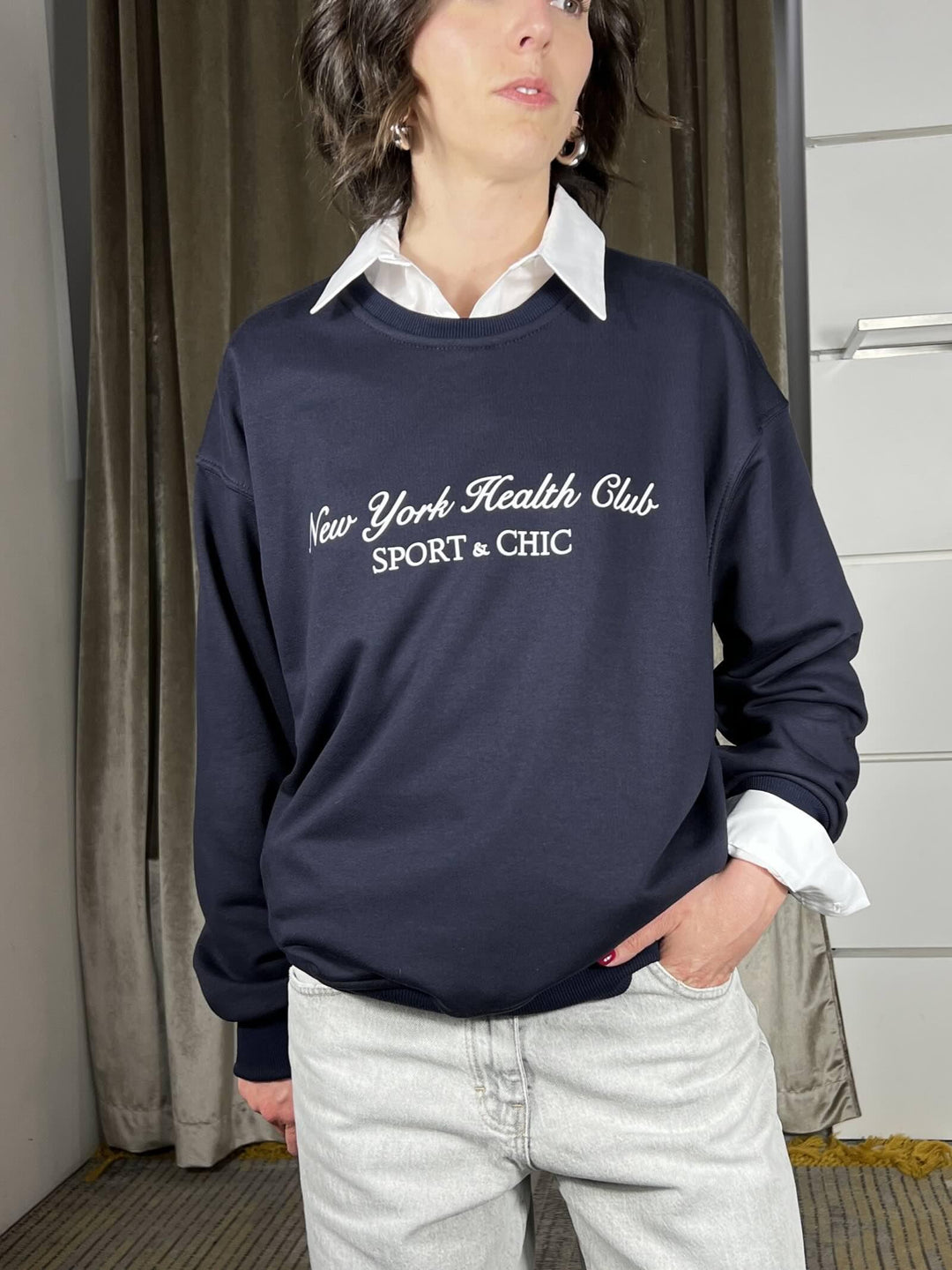 felpa blu con stampa panna 26M3980BLU/PANNA TENSIONE IN