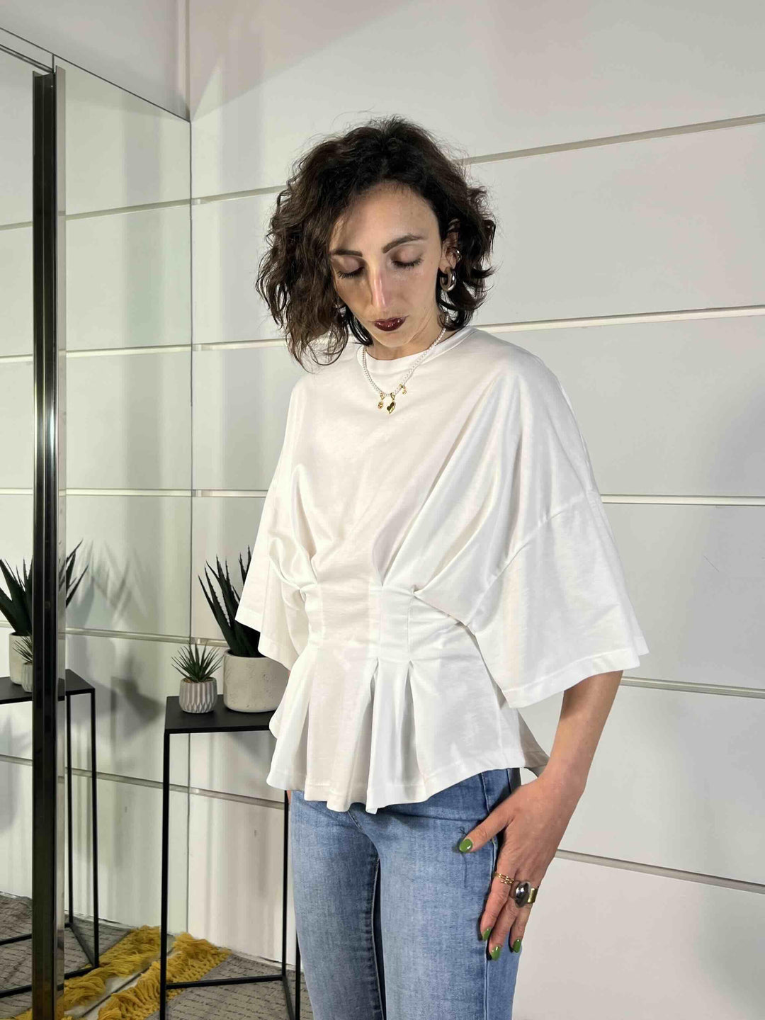 t-shirt manica corta con riprese in vita bianca PE260124BIANCO TENSIONE IN