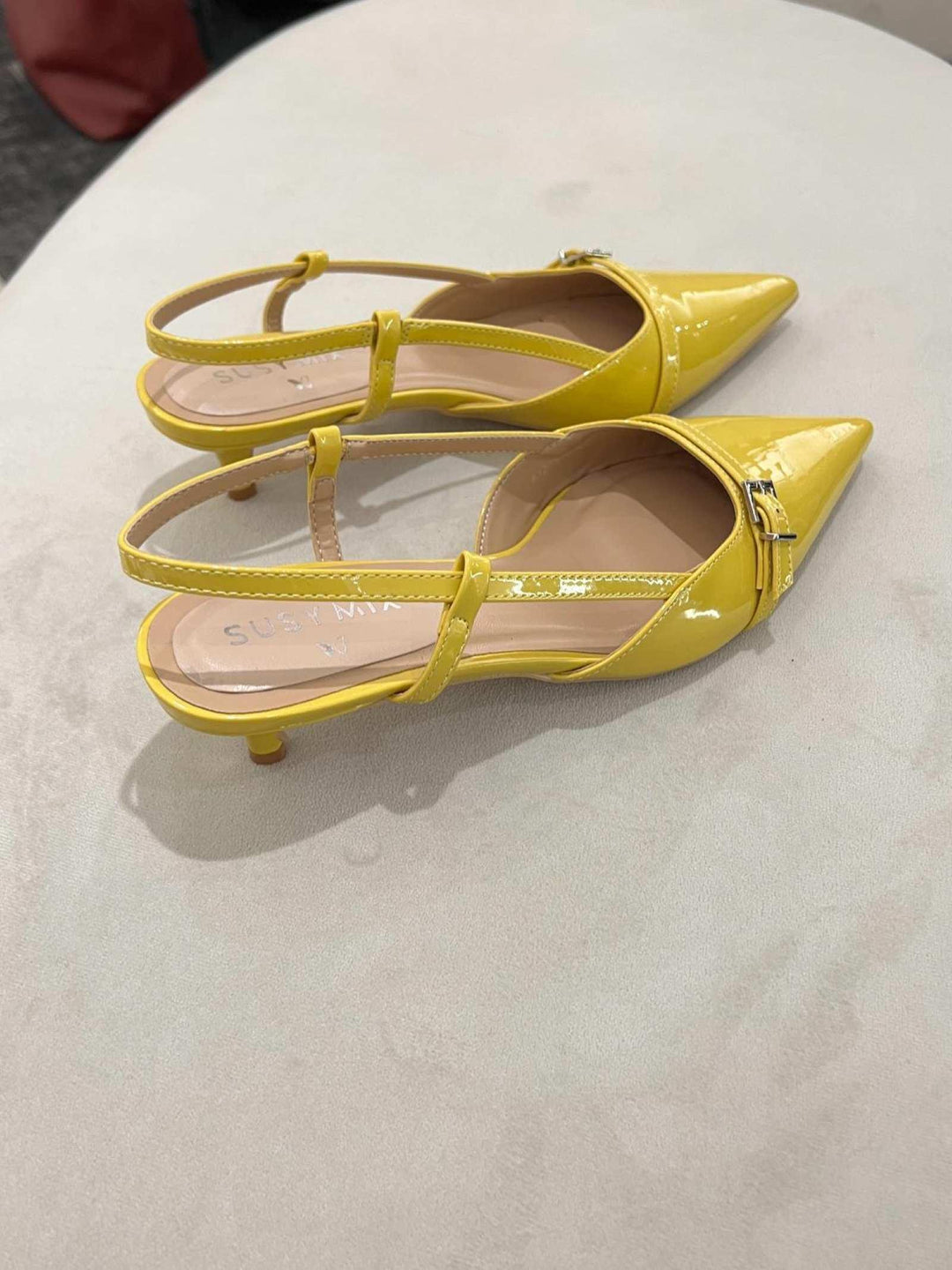 slingback in vernice gialla con cinturino 95115GIALLO SUSY MIX