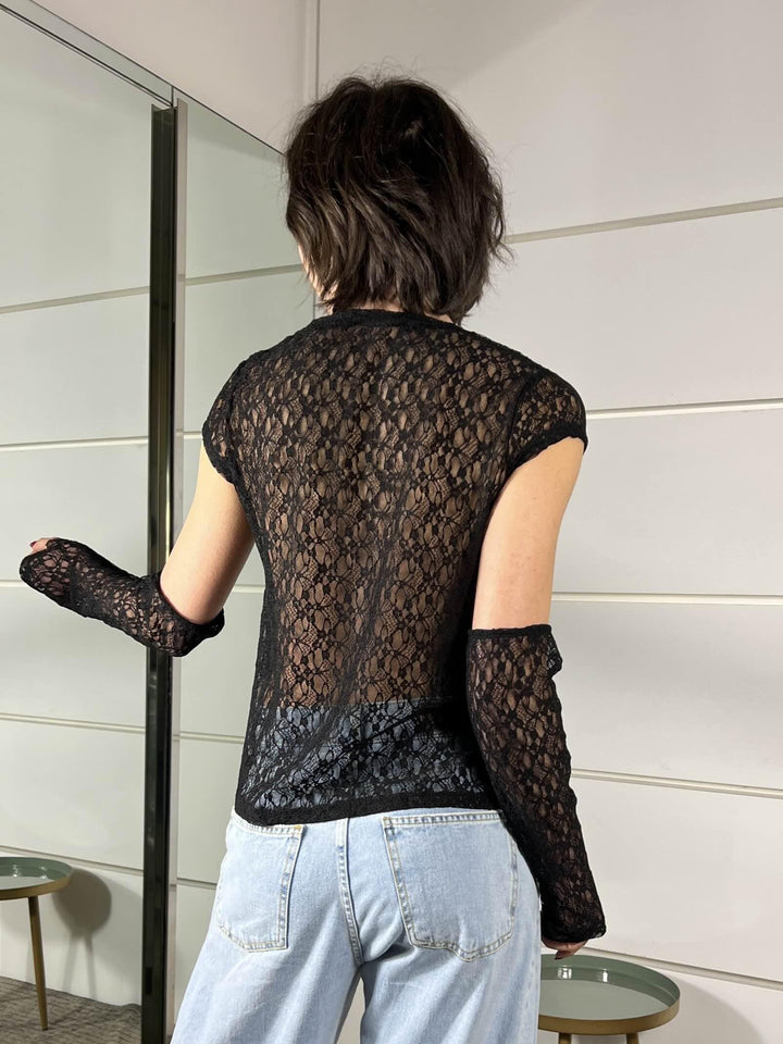 t-shirt in pizzo con manicotti nera WTS26SE1374NERO TWO WAY