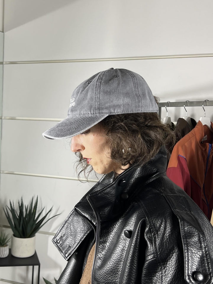 cappello baseball grigio con scritta hello weekend CAPP26SF1GRIGIO TWO WAY