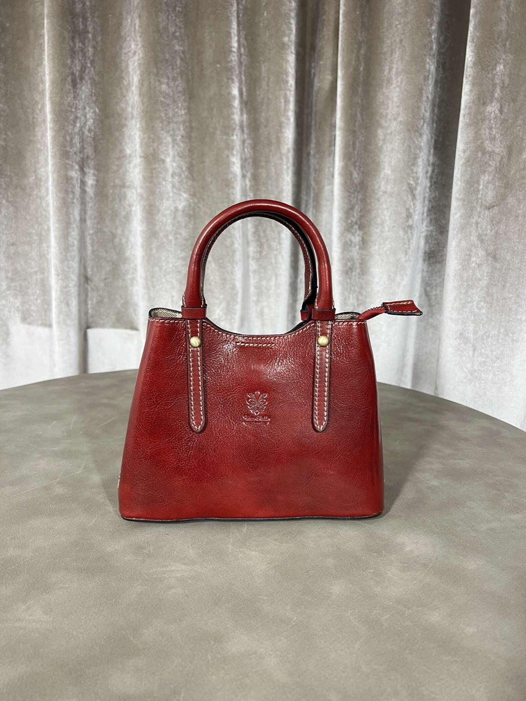borsa in vera pelle rossa con tracolla regolabile e interno check 808235ROSSO FEMME CAFE SELECTION
