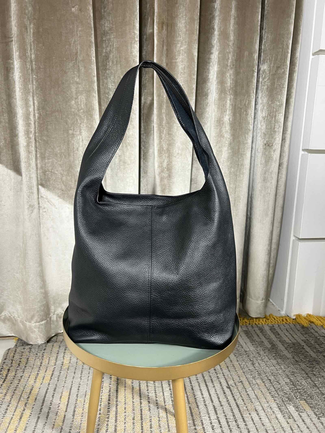 borsa a spalla in vera pelle con zip nera 5978NERO FEMME CAFE SELECTION