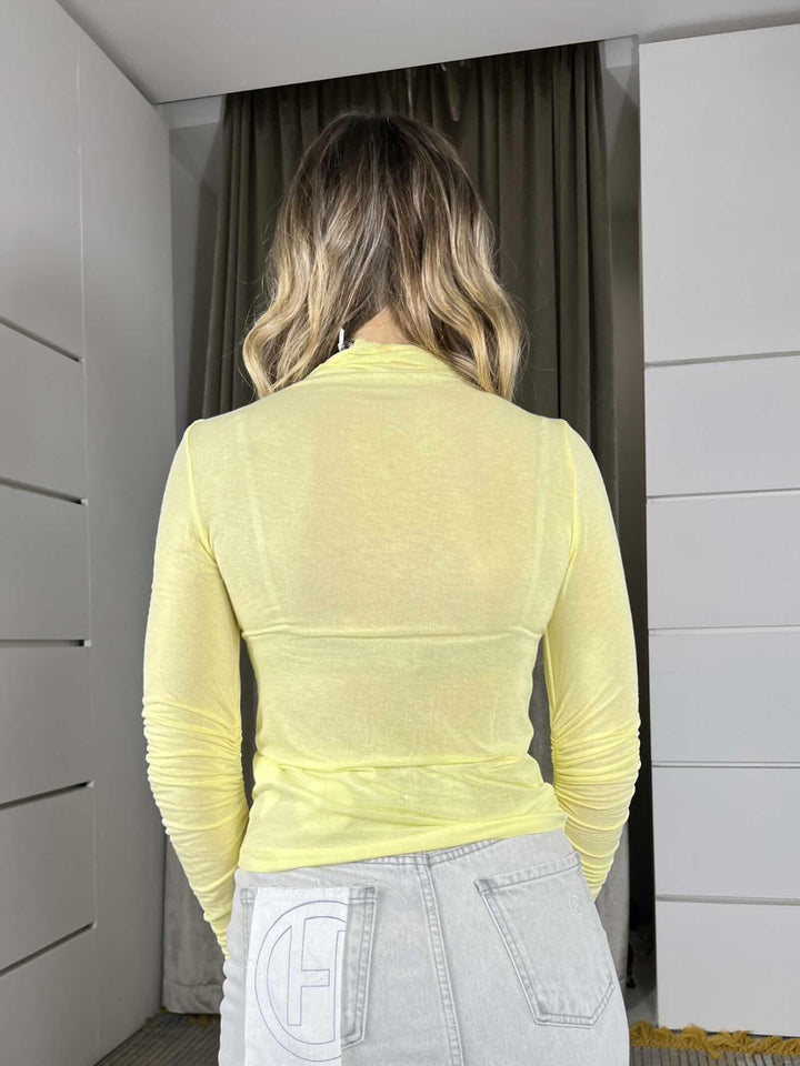 maglia gialla semitrasparente misto viscosa e seta con mezzo collo e manica arricciata LD5090GIALLO LUMINA