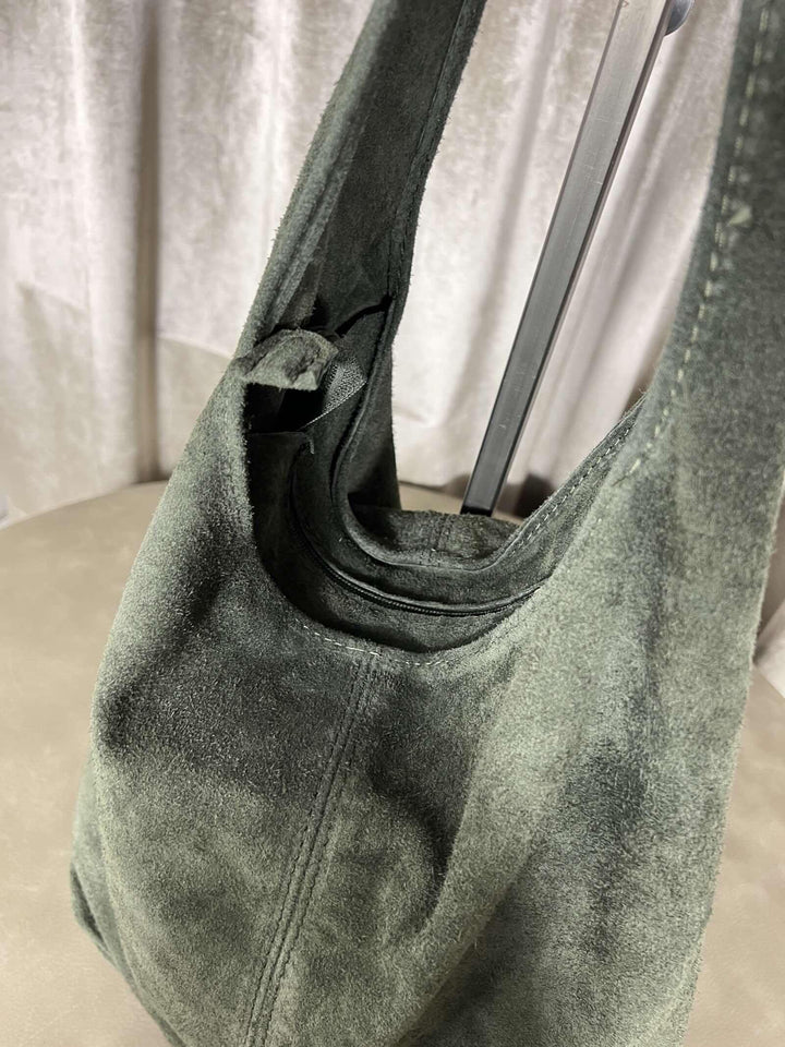 borsa in camoscio con zip vera pelle con borsa piccola con zip verde 248718VERDE FEMME CAFE SELECTION