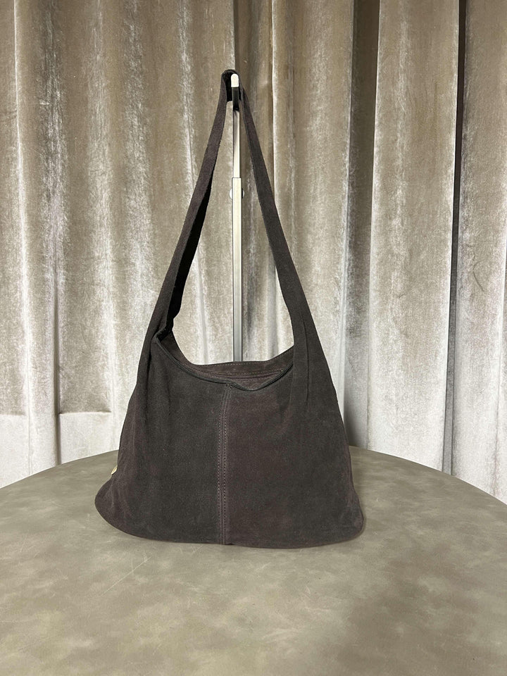 borsa in camoscio con borchie chiusura con zip moro 268428MORO FEMME CAFE SELECTION