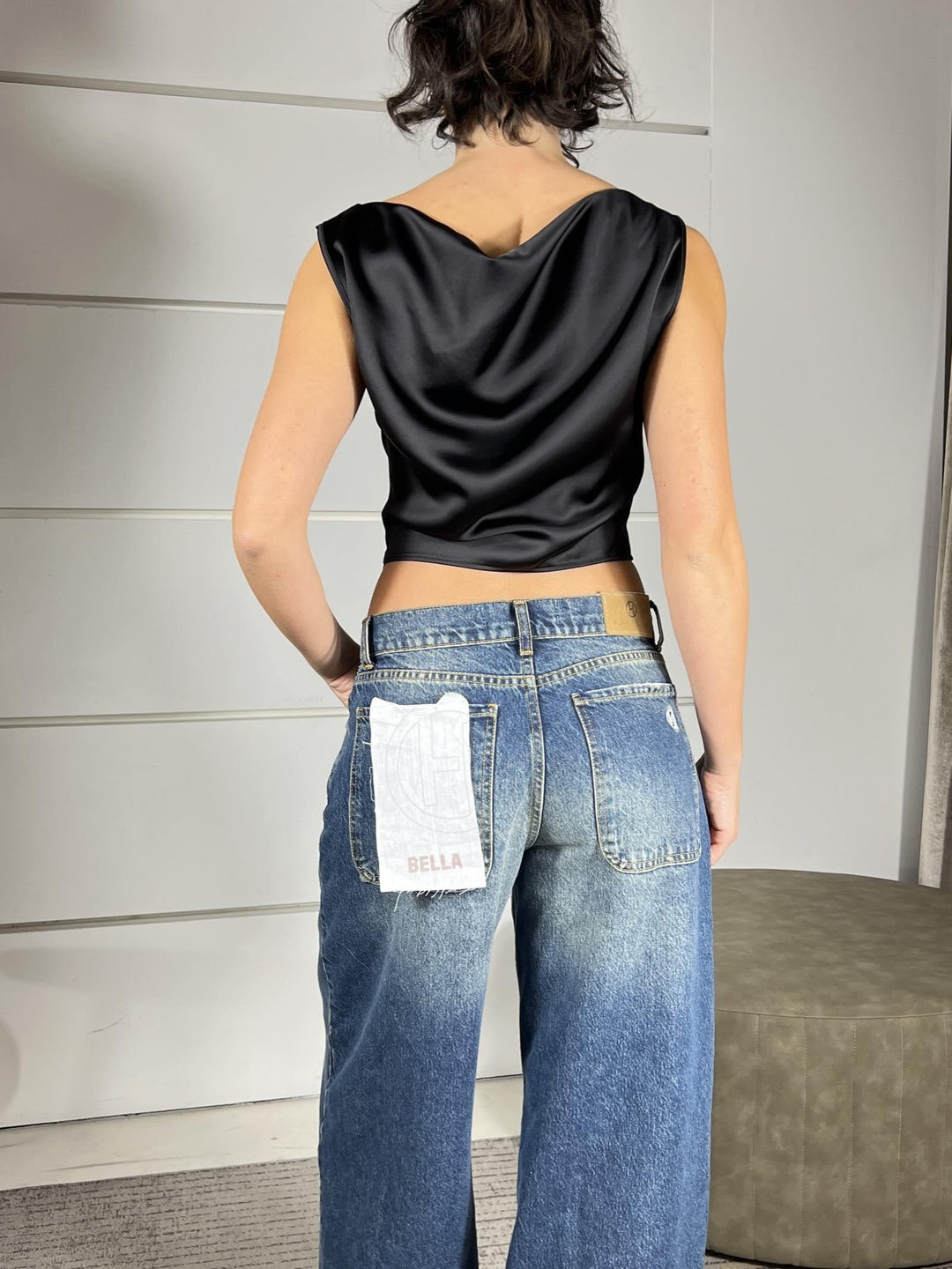 top crop satin scollo a gronda nero RIM4KBA1900 IMPERIAL