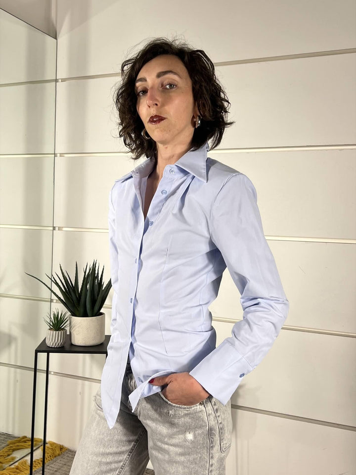 camicia con spalline con punte davanti celeste PE260083CELESTE TENSIONE IN