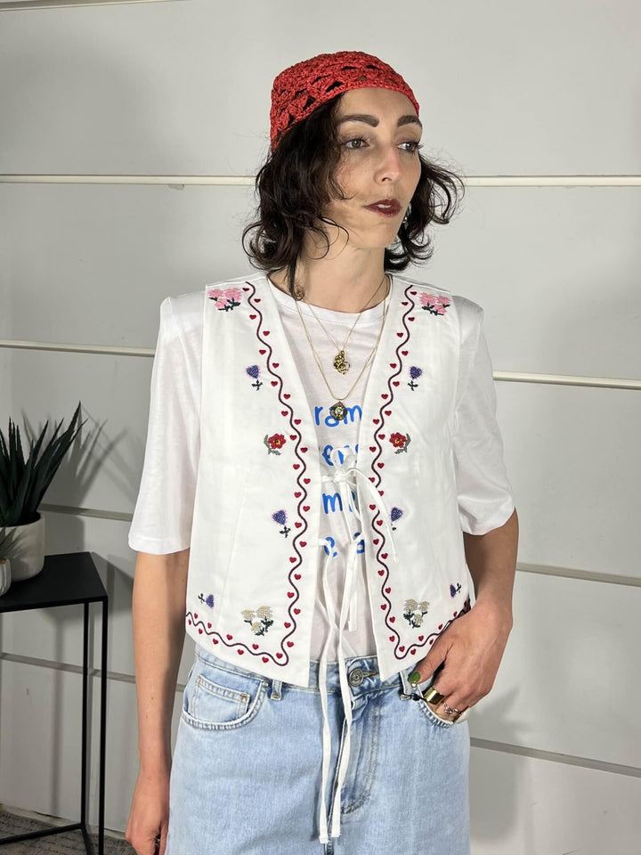 gilet con ricami con fiocchi 12528BIANCA FEMME CAFE SELECTION