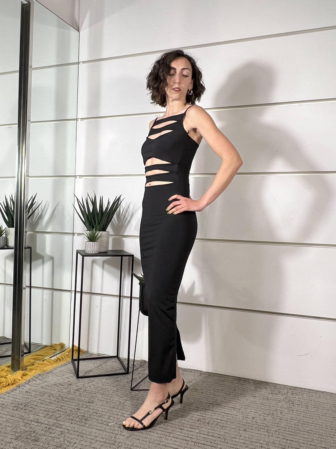 abito lungo a tubino con cut out davanti nero 26MP16793NERO FEMME SELECTION